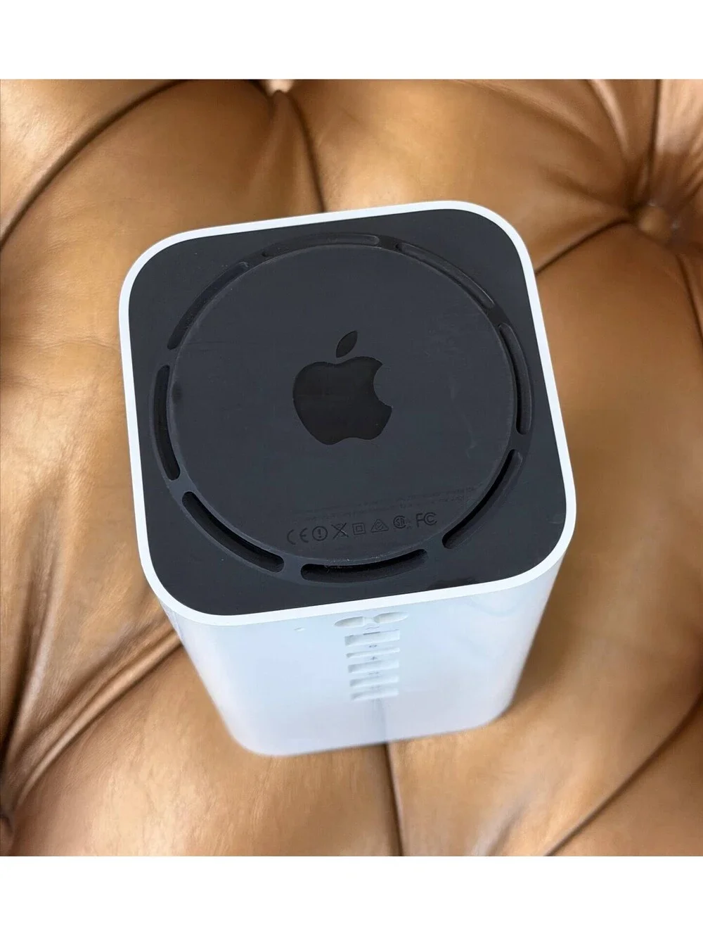 Apple AirPort Extreme Base Station 6th Gen Dual Band 802.11ac Wifi Router A1521